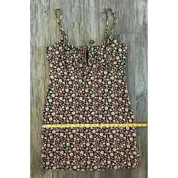 Forever 21 Front Tie Dress Juniors XL Sleeveless Sundress Black Yellow Floral - Picture 9 of 9